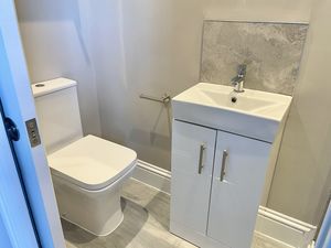 Photo 11- click for photo gallery